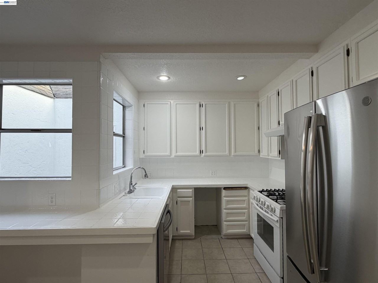 175 W Moltke St - Photo 5 of 13