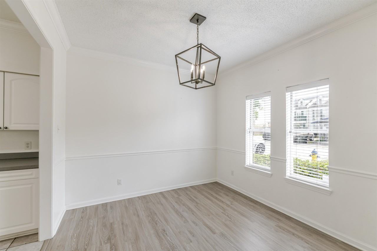 203 Rue D Iberville - Photo 2 of 15