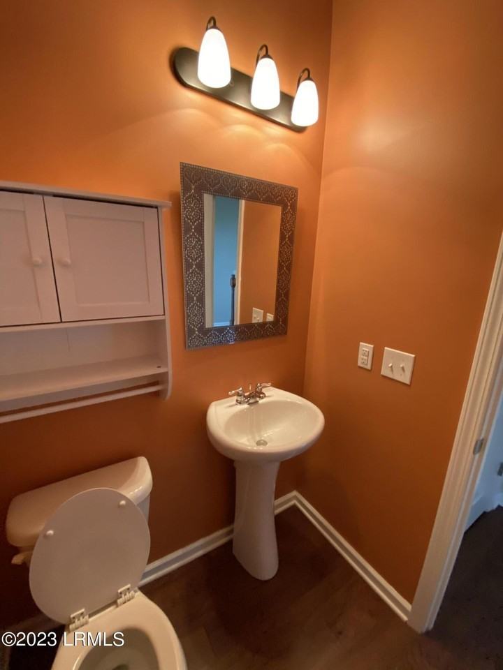 7 Binaker Ct - Photo 6 of 43