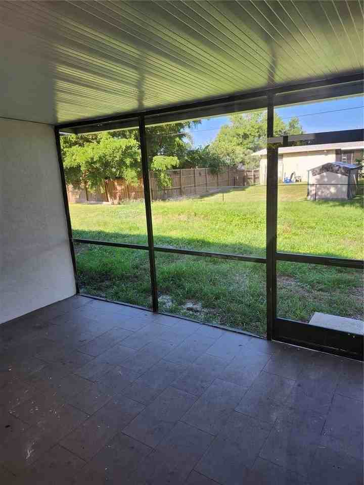 2921 Vasco St - Photo 7 of 10