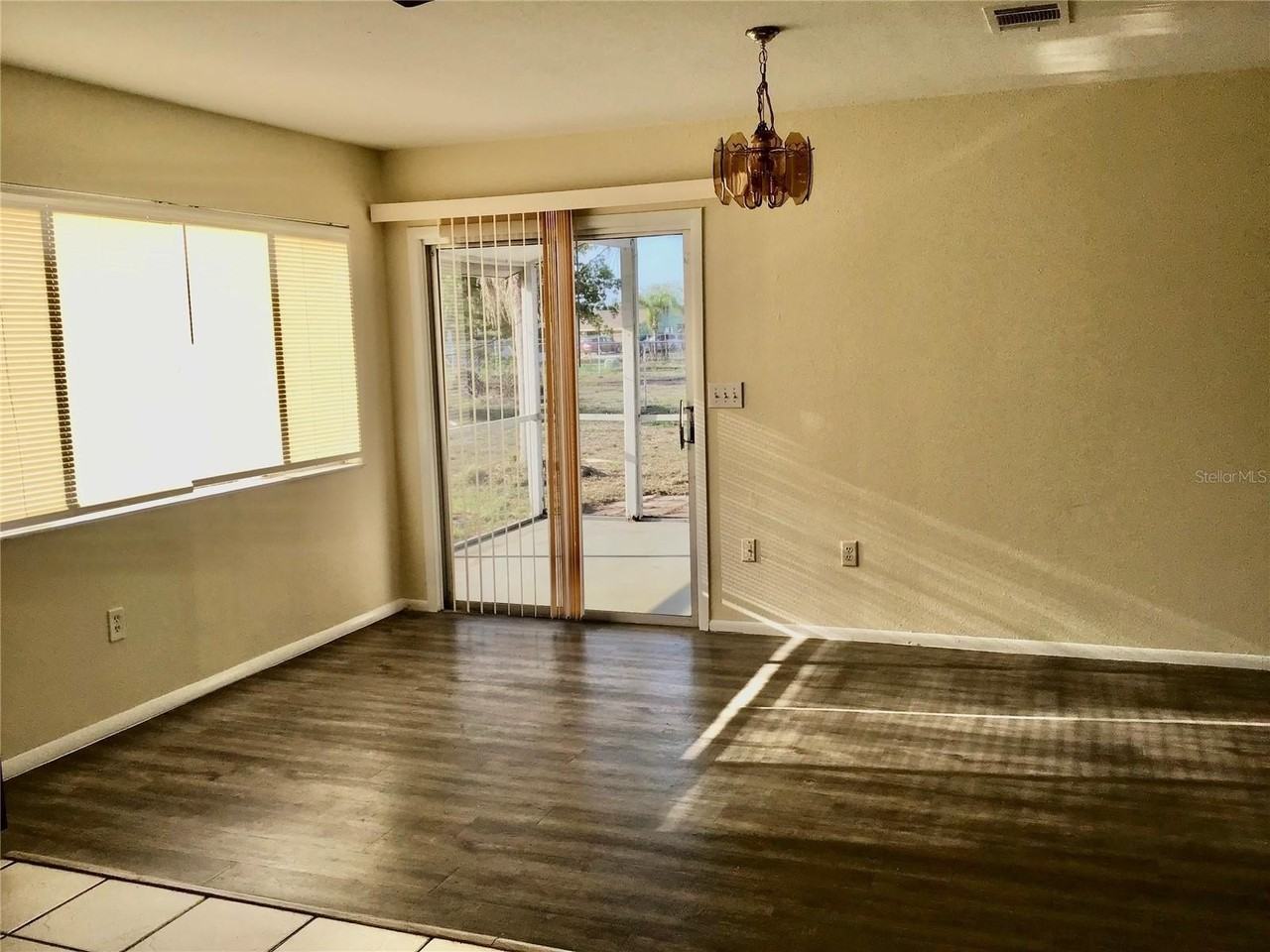 7104 Gama Ct - Photo 2 of 11