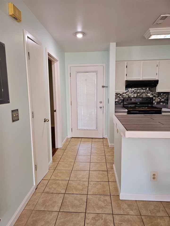 4489 L R I Ln - Photo 5 of 30