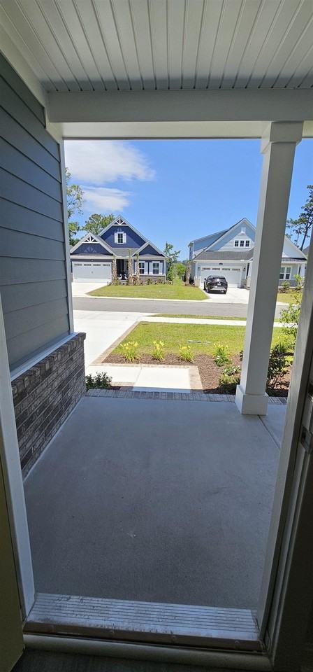 2313 Hazel Way - Photo 4 of 40