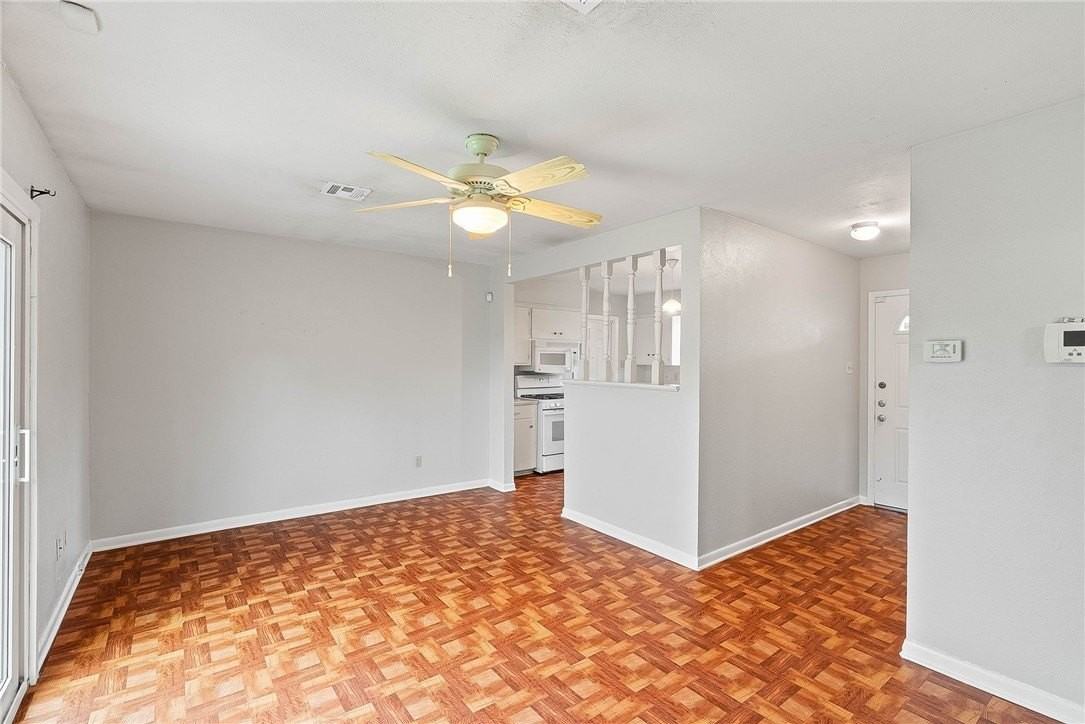 5418 Buggywhip Dr - Photo 5 of 15