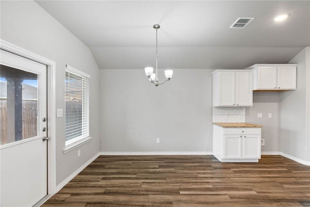 7226 Adler Dr - Photo 6 of 20