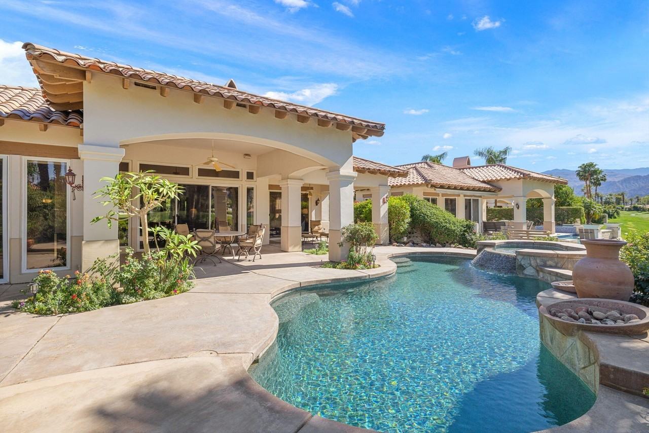 48145 Paso Tiempo Ln - Photo 7 of 50