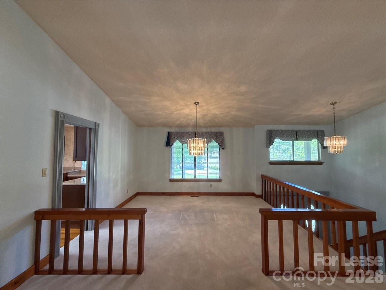 13930 Idlewild Rd - Photo 6 of 31