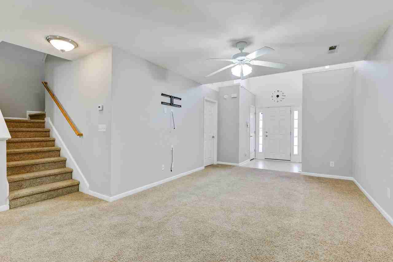 8849 Jenny Lind St - Photo 5 of 29