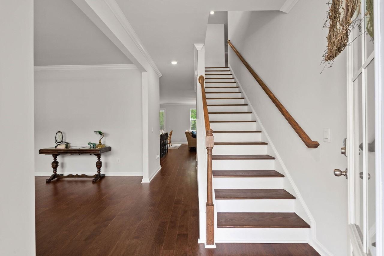 123 Cherry Grove Dr - Photo 5 of 45