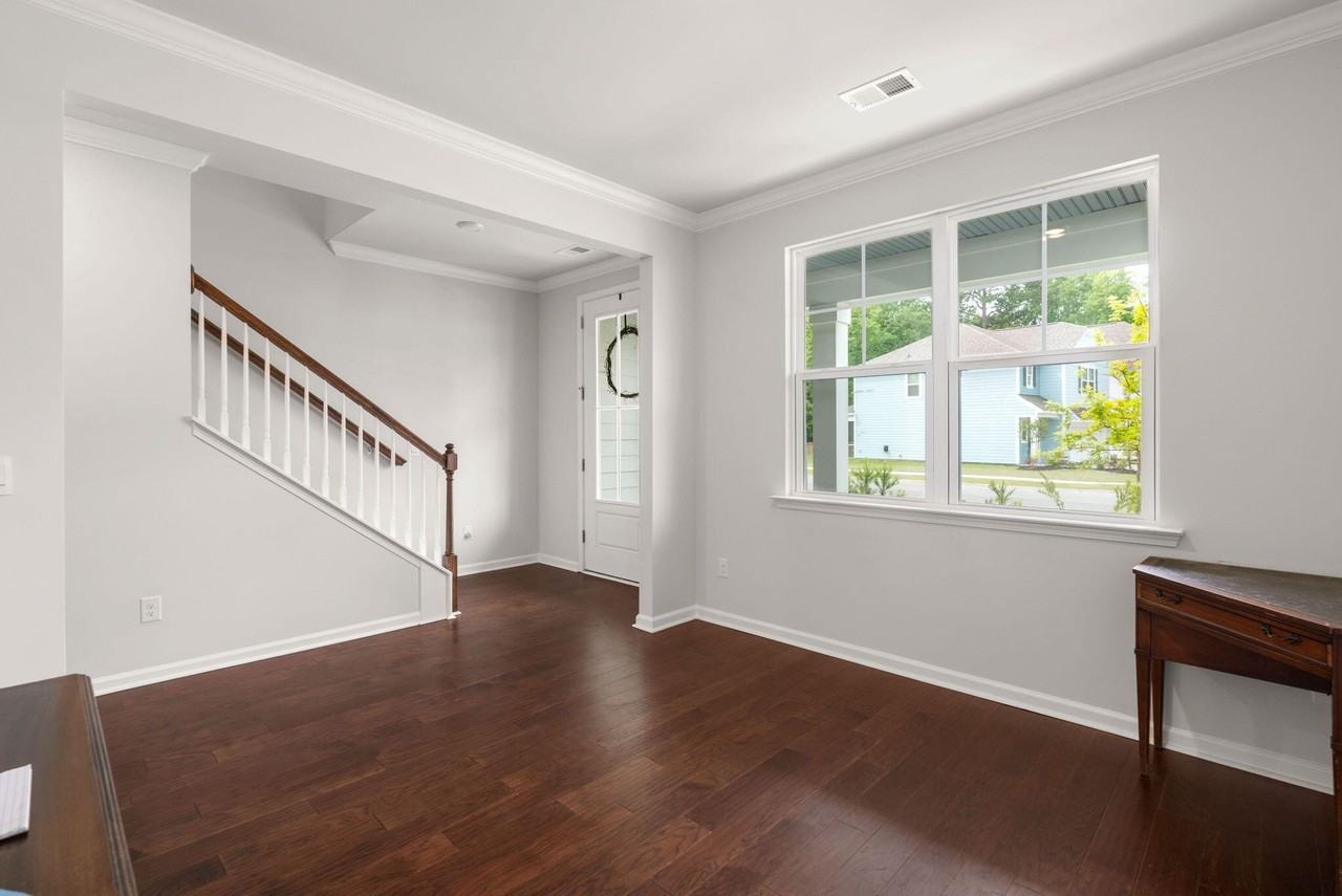 123 Cherry Grove Dr - Photo 6 of 45