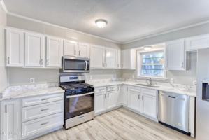 featured image of 504 N Island View Ave #1