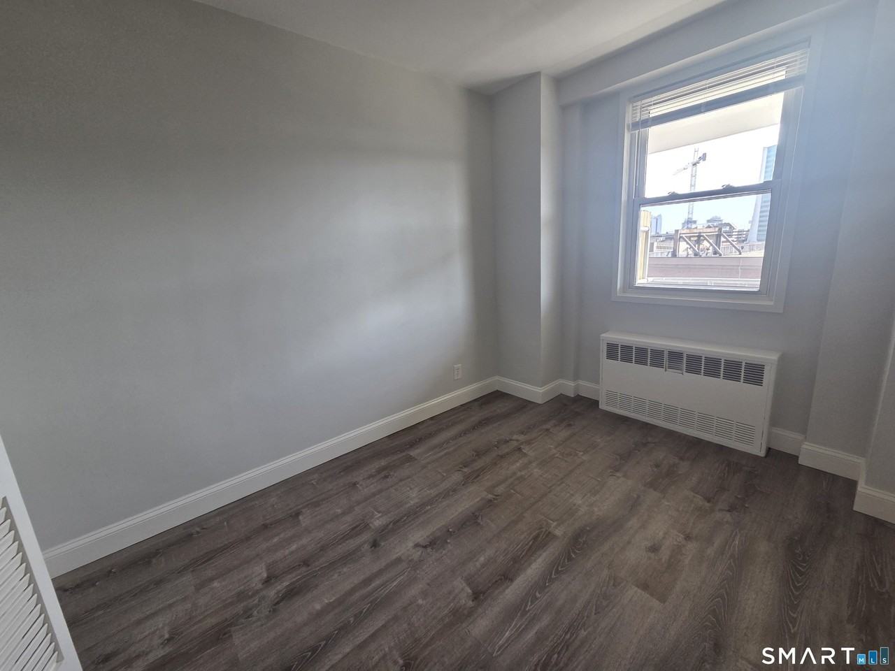 444 Bedford St Apt 6j - Photo 7 of 28