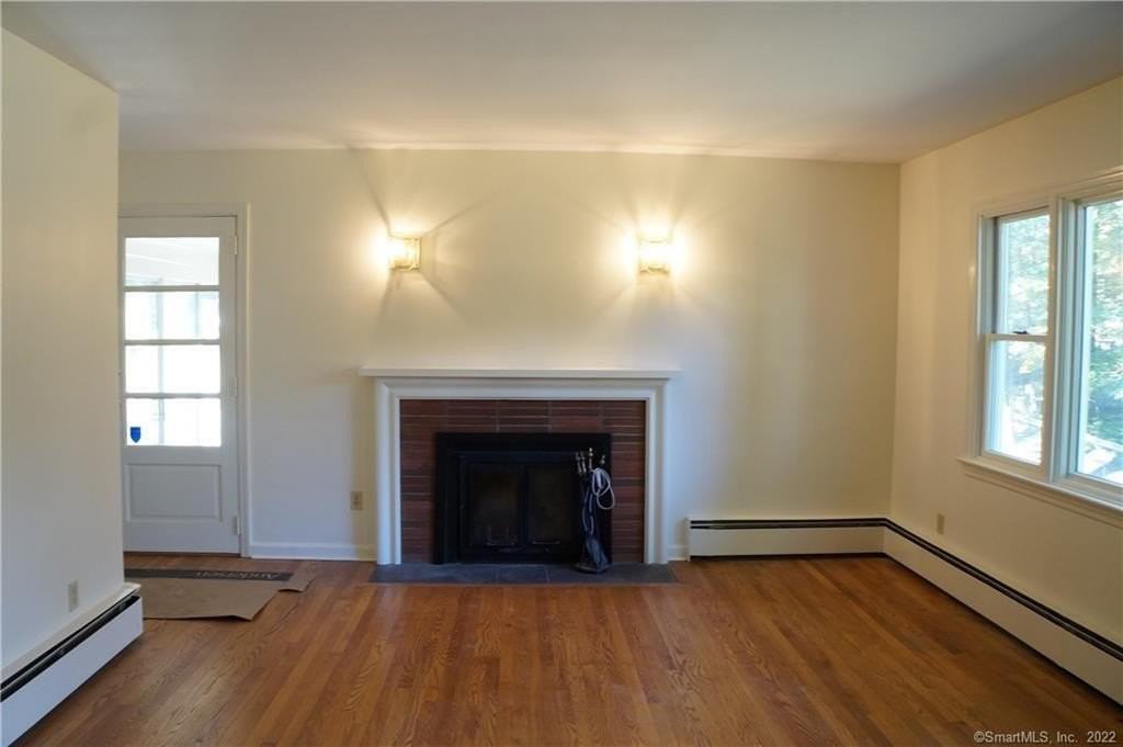 569 Belden Hill Rd - Photo 4 of 21