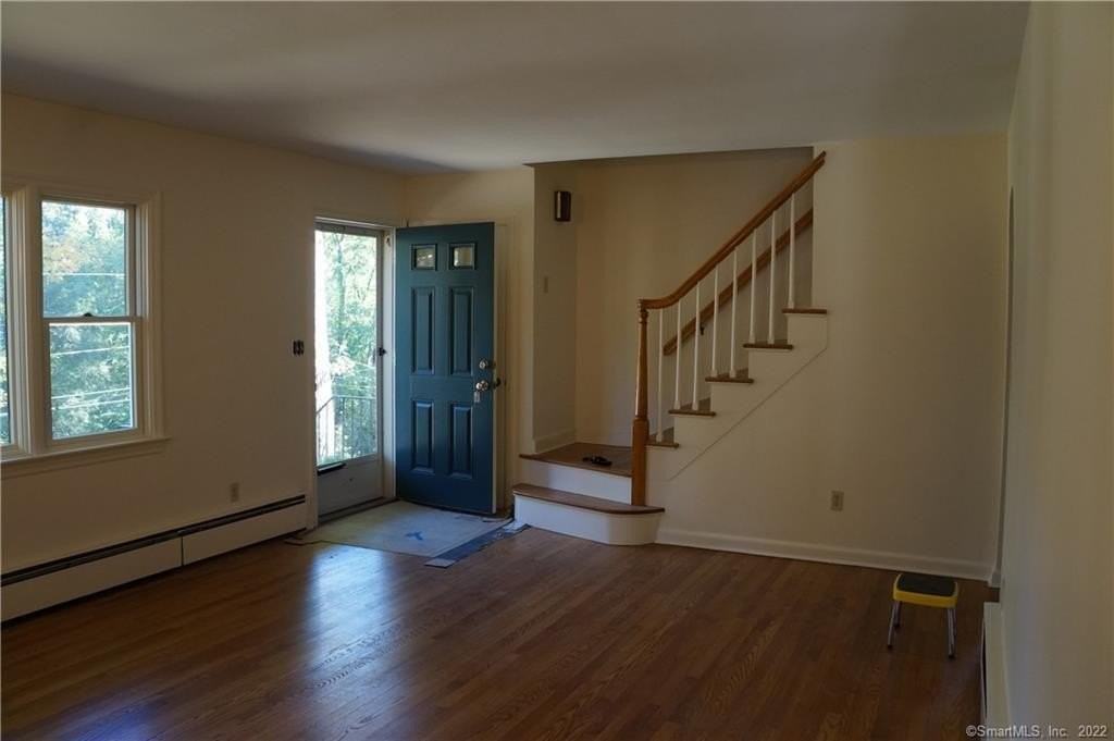 569 Belden Hill Rd - Photo 5 of 21