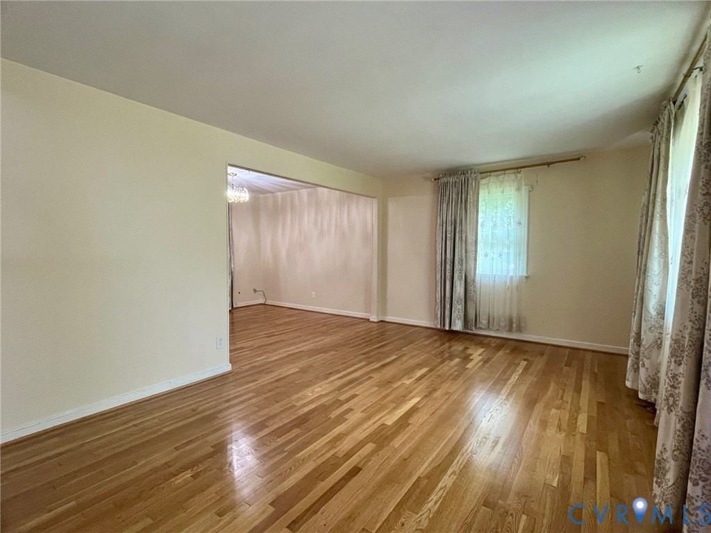 3911 Sunburst Rd - Photo 6 of 27