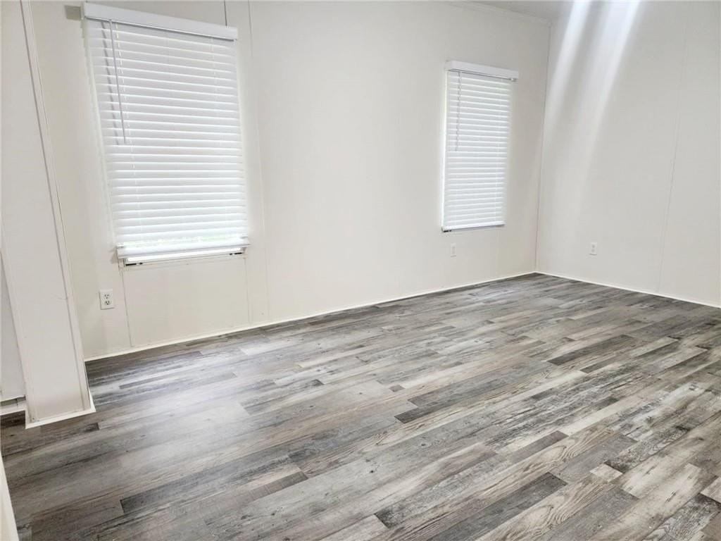 73112 Putt St - Photo 7 of 8