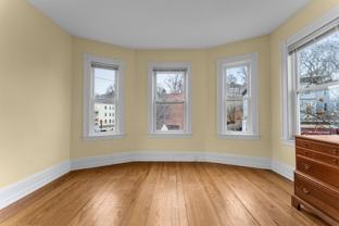 571 Washington St - Photo 1 of 1