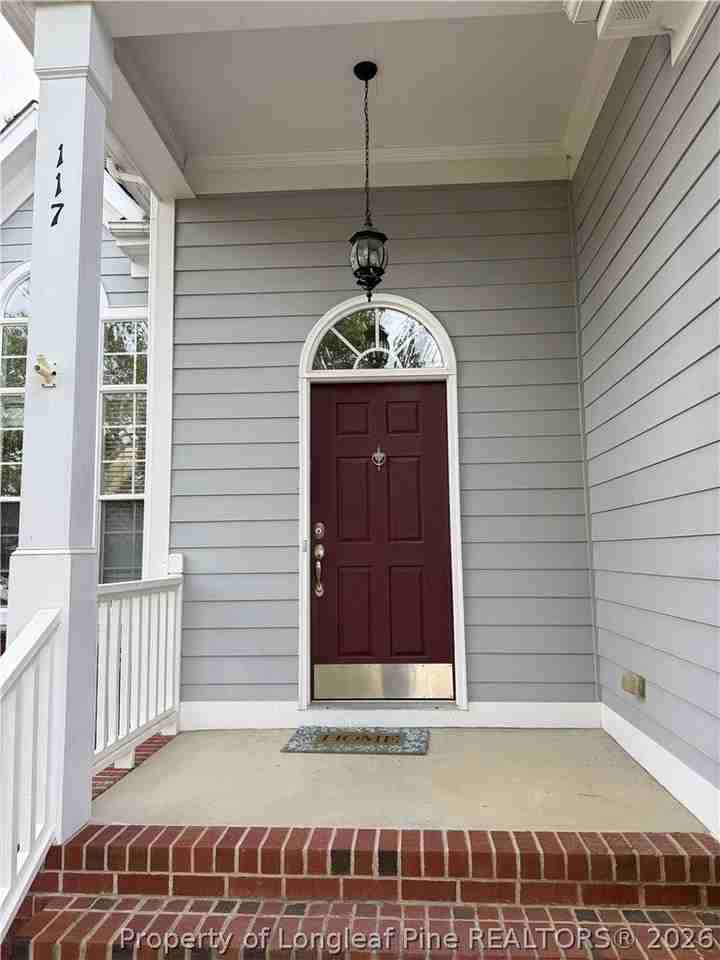 117 Cottswold Ln - Photo 2 of 19