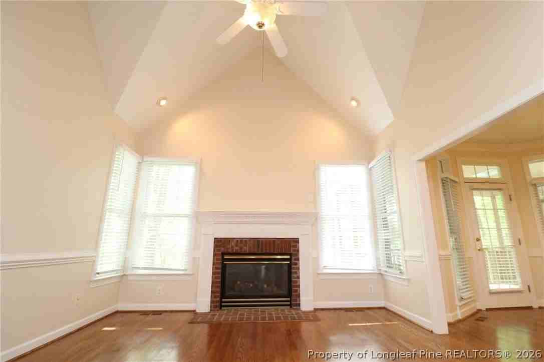 5445 Brushy Meadows Dr - Photo 7 of 40