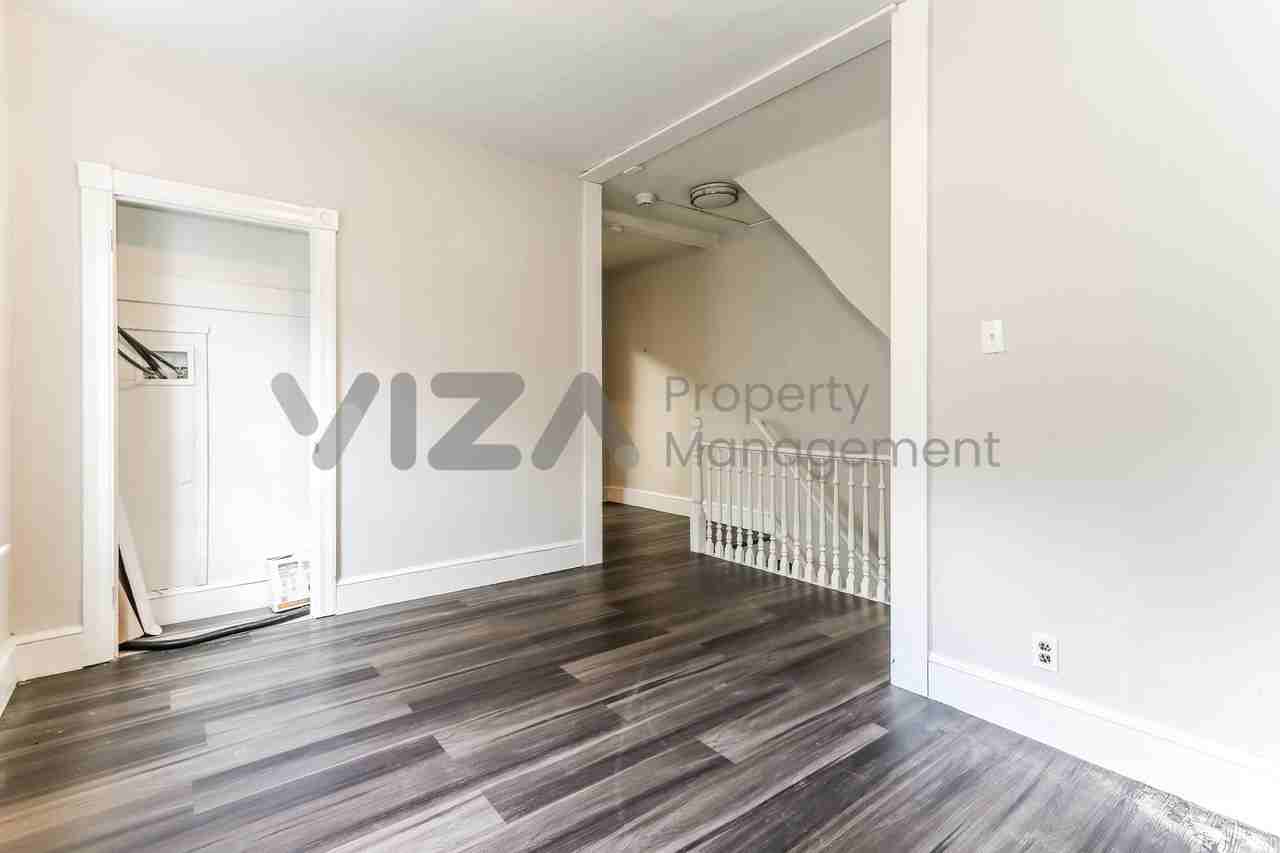 721 Hunter St #2 - Photo 7 of 16