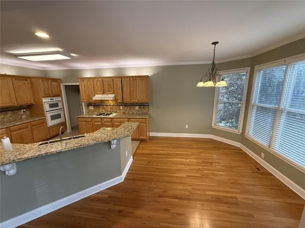 5730 Devonshire Way - Photo 7 of 50
