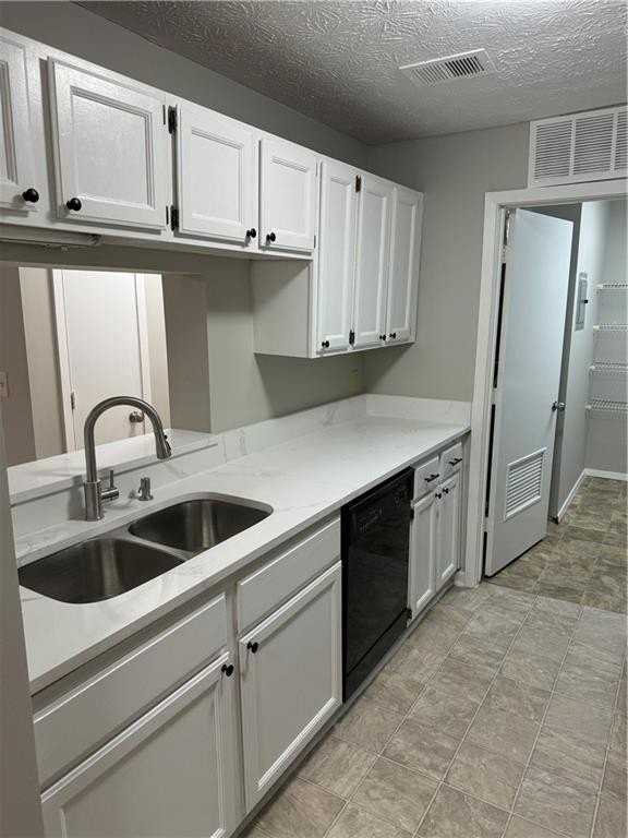1413 Tuxworth Cir - Photo 4 of 16