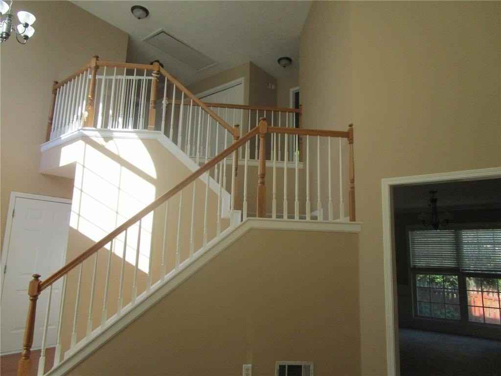 2825 Factor Walk Blvd - Photo 4 of 25