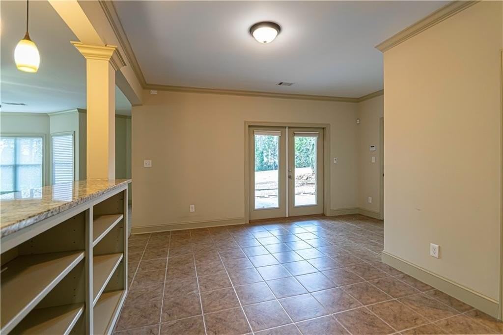 2050 Oak Grove Rd Ne - Photo 4 of 12