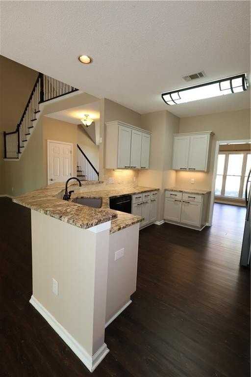 6395 Seymour Ct Nw - Photo 6 of 42