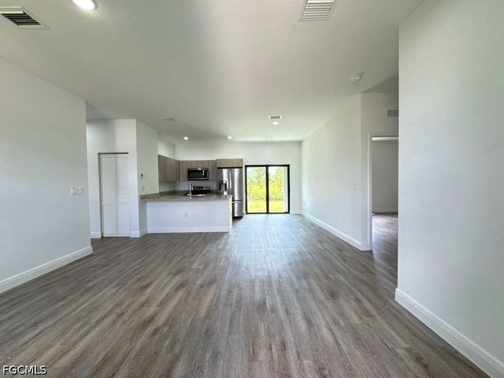 5016 N Dogwood Cir - Photo 3 of 19