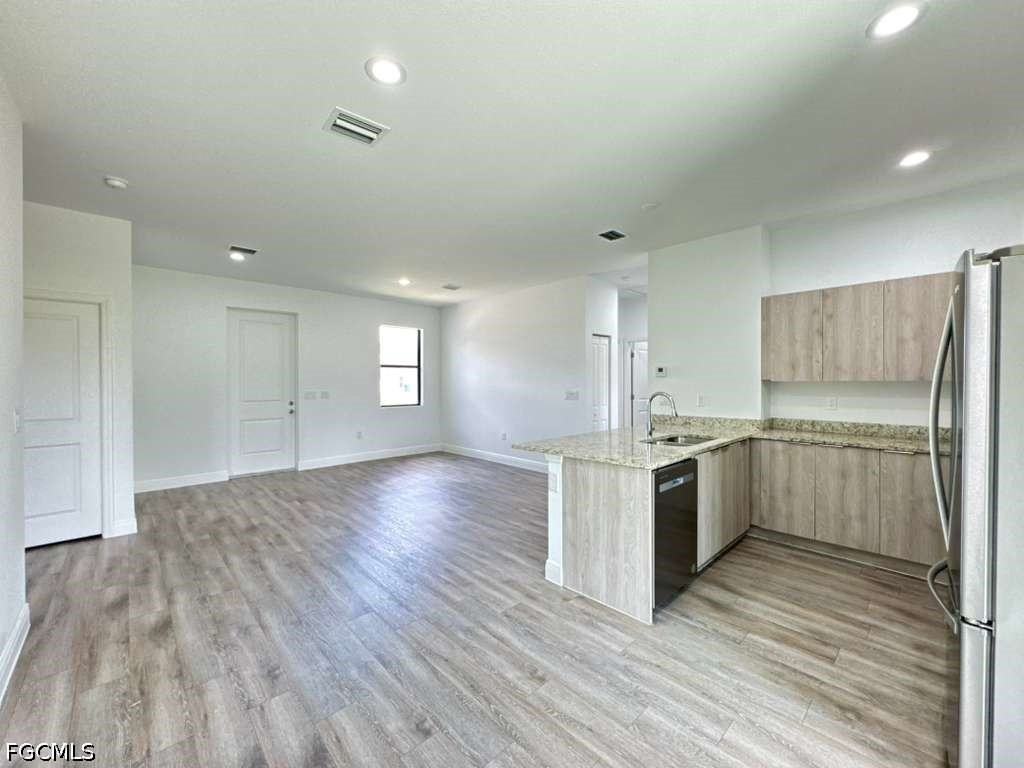 5016 N Dogwood Cir - Photo 6 of 19