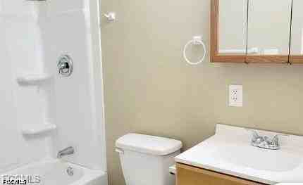 5510 3rd Ave Unit 5504b - Photo 6 of 7