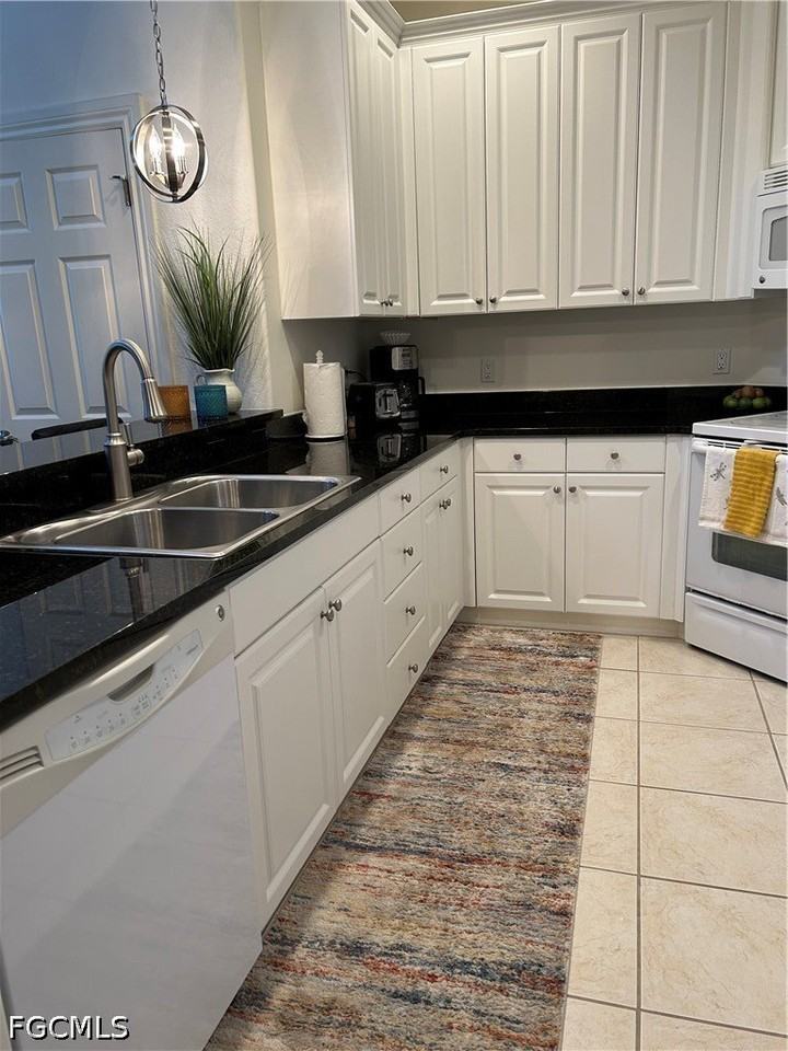 8320 Esperanza St Apt 1608 - Photo 4 of 33