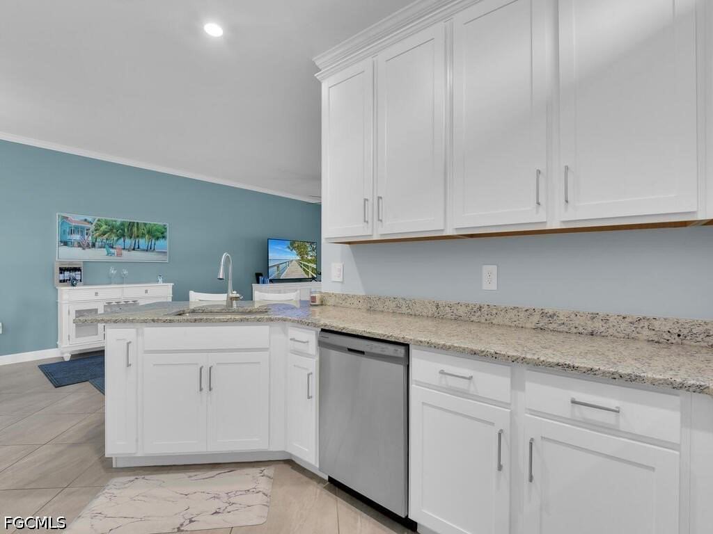 14087 Winding Cedar Way - Photo 7 of 50