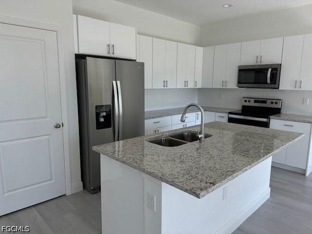 7012 Jolly Cir - Photo 2 of 12