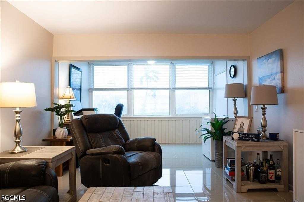 1724 Pine Valley Dr #204 - Photo 4 of 23