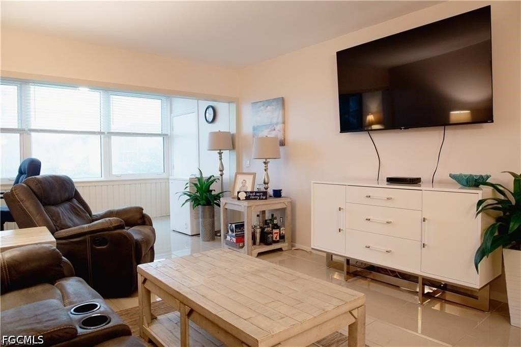 1724 Pine Valley Dr #204 - Photo 6 of 23