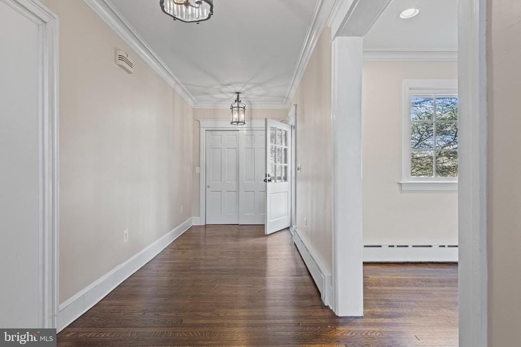 1224 Lancaster Ave - Photo 3 of 18