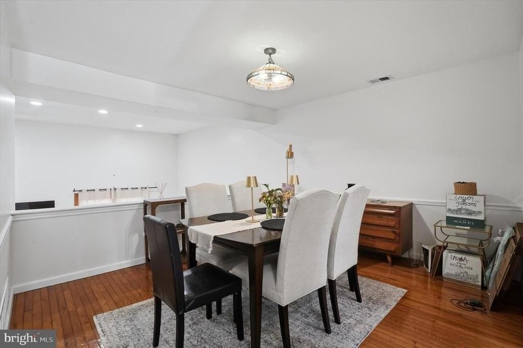 102 Eaton Dr - Photo 3 of 19