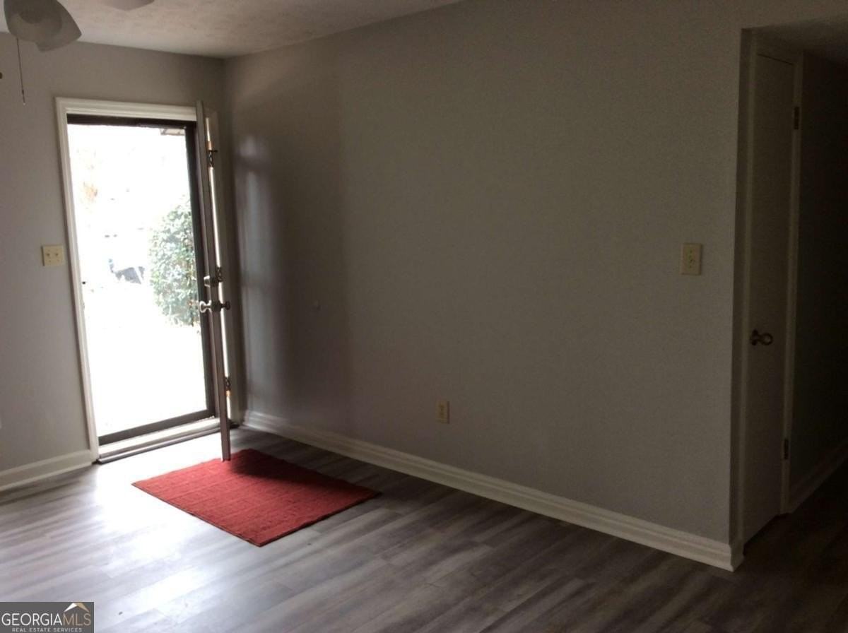 106 Richard Way - Photo 3 of 15