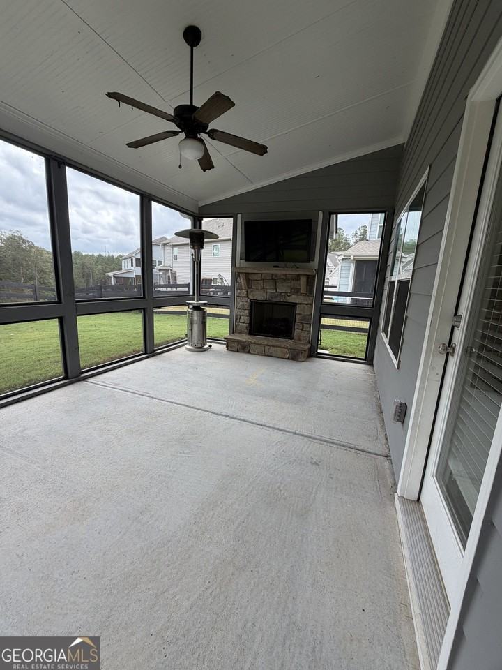 1120 Riverwalk Manor Dr - Photo 7 of 27