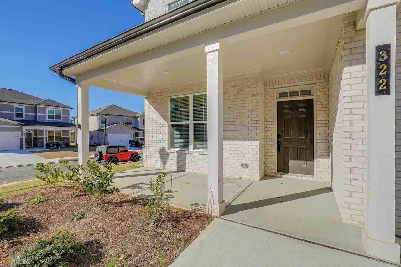 322 Caledonia Ct - Photo 3 of 49