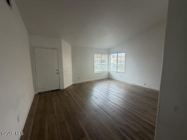 1725 Windsor Pl - Photo 3 of 19