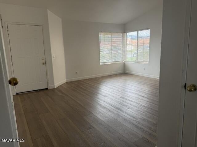 1725 Windsor Pl - Photo 4 of 19