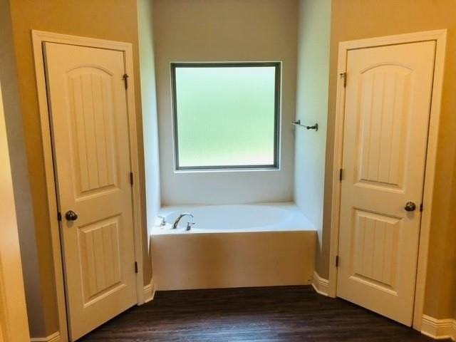 9550 Fox Hunter Ct W - Photo 3 of 5