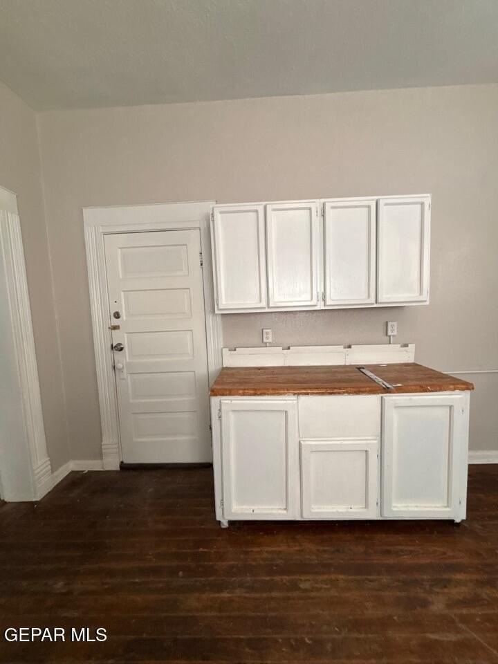 1114 N El Paso St #5 - Photo 6 of 24