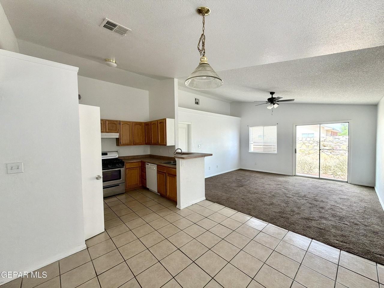 12501 Sombra Fuerte Dr - Photo 6 of 23