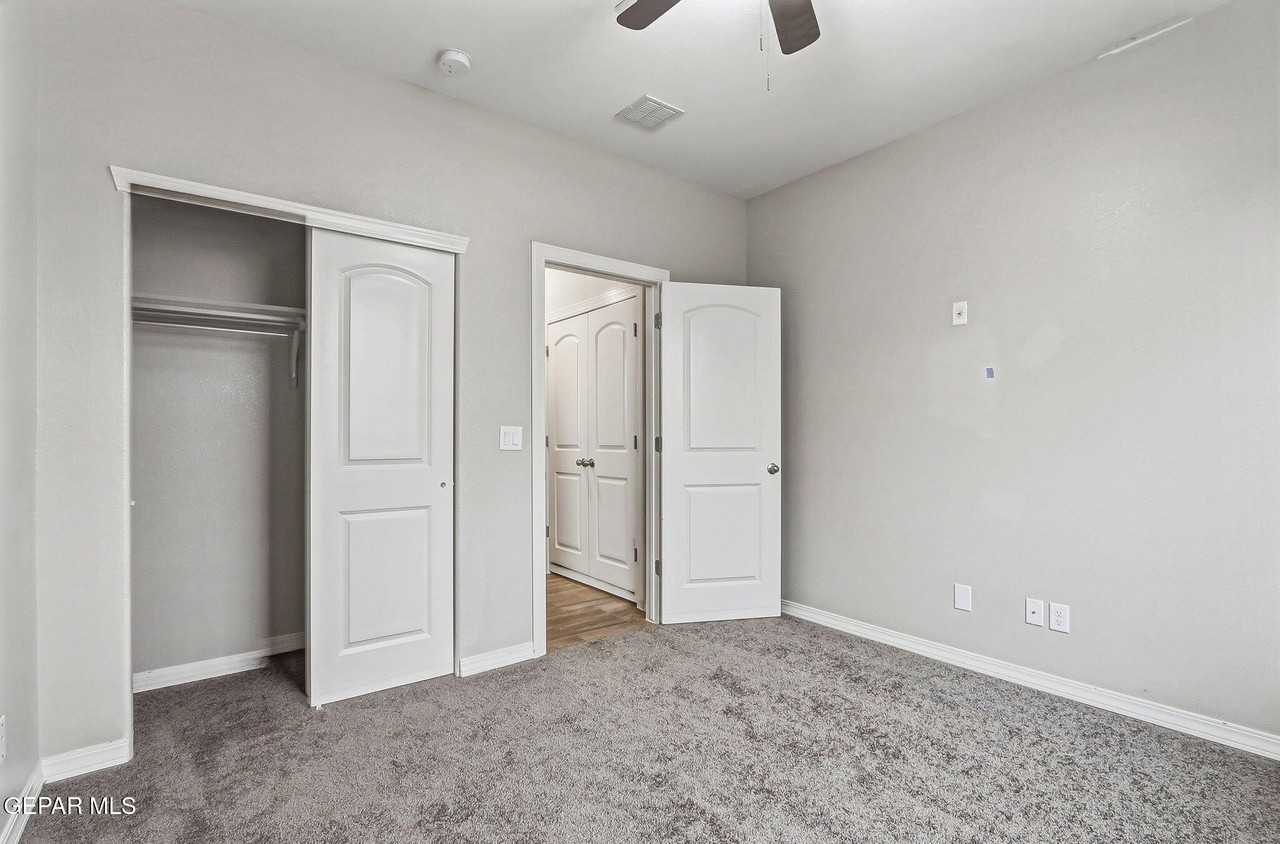 4717 Christian Azcarate St - Photo 7 of 33