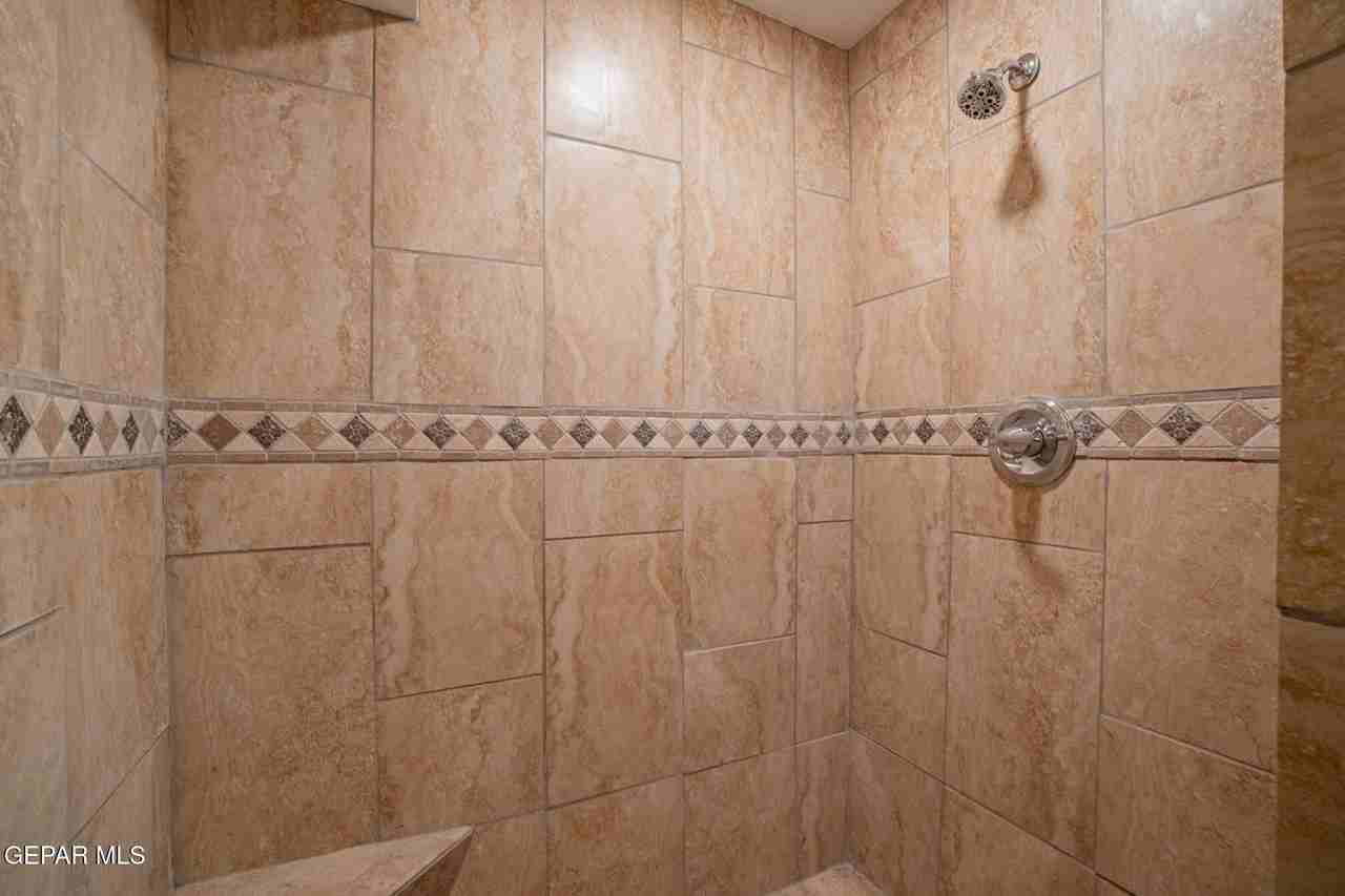 604 Haverhill Rd Unit B - Photo 6 of 19