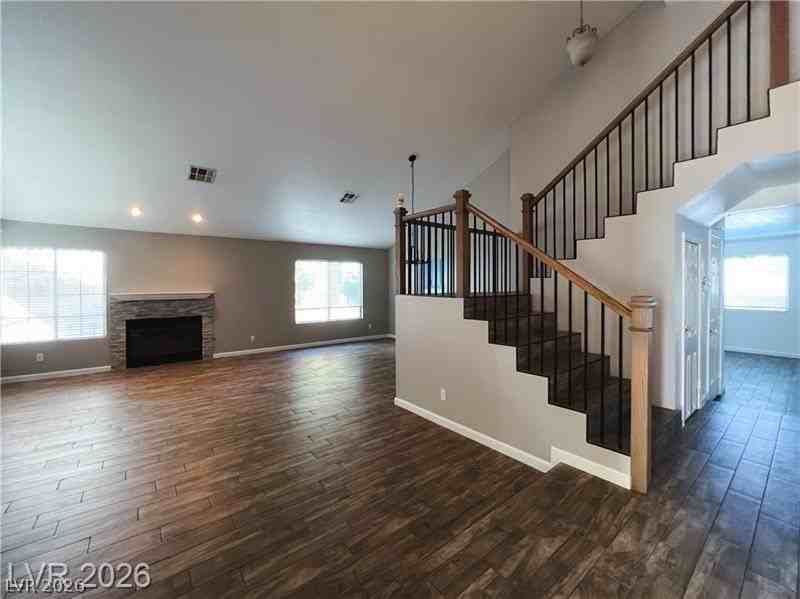 1460 Covelo Ct - Photo 6 of 50